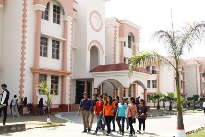 https://cache.careers360.mobi/media/colleges/social-media/media-gallery/8339/2019/5/3/College Building of Law College Dehradun Dehradun_Campus-View.jpg